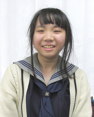 梶取 綾